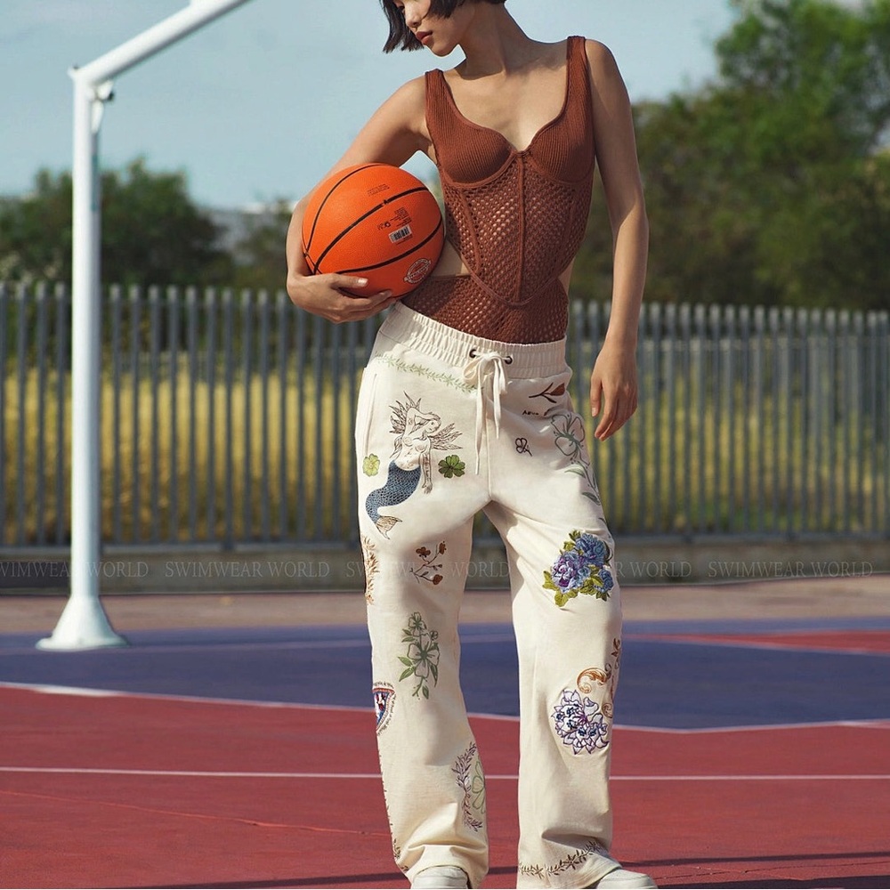 Agua Bendita Embroidered Joggers